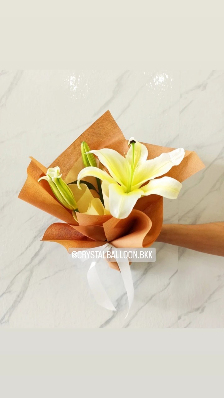 Flower Bouquet ดอกลิลลี่ 1 ดอก พร้อมตกแต่ง สามารถเปลี่ยนสีได้