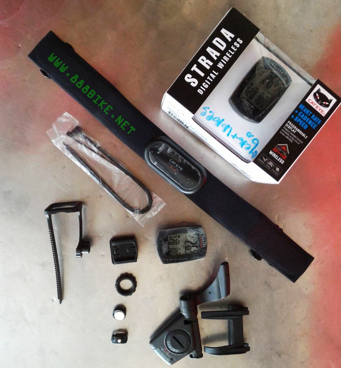 ไมล์ STRADA รุ่นวัดรอบขาไร้สาย, CC-RD410DW, สีดำ,พร้อมรอบขา +เซนเซอร์คาดอกไมล์วัดหัวใจ (ISC-10 and HR-10)