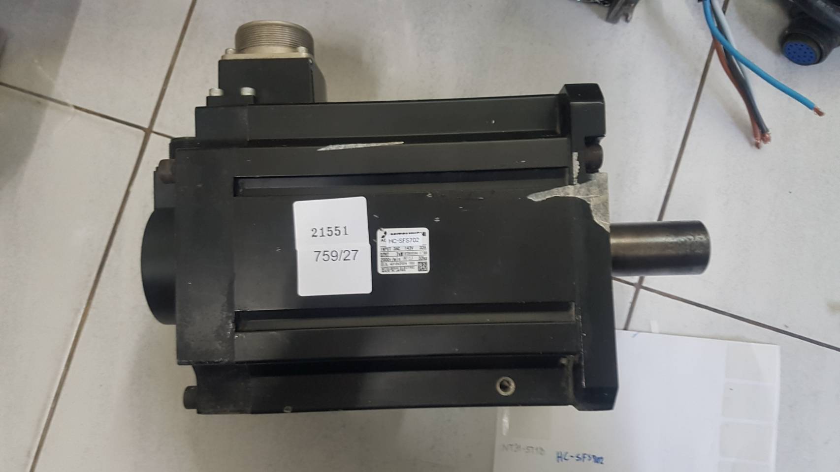 SERVO MOTOR “ MITSUBISHI ” รุ่น HC-SFS702