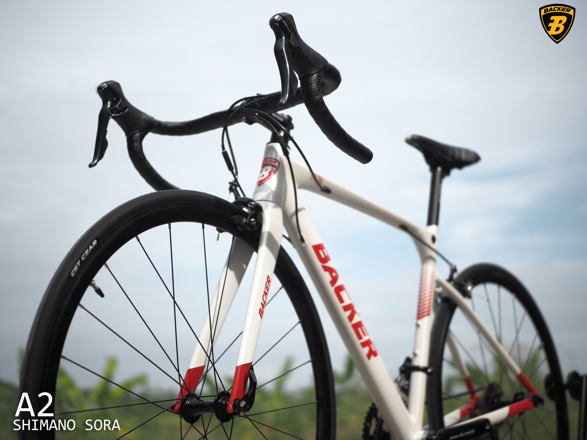 จักรยานเสือหมอบ BACKER A2 เกียร์ Shimano Sora 2*9 สปีด, เฟรมอลู ตะเกียบคาร์บอน ล้อ 700C ปี 2022