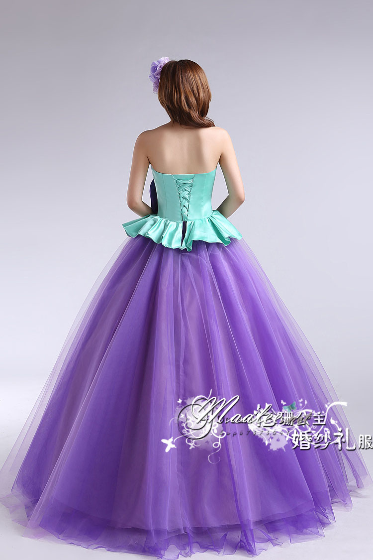 พร้อมเช่า ชุดแฟนซี ชุดราตรียาว เกาะอก Two tone สีม่วง เขียวมิ้นต์ แต่งลูกไม้