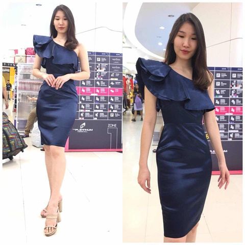 พร้อมเช่า ชุดเดรส ชุดออกงาน ราตรีสั้น ไหล่เฉียง สีกรมท่า