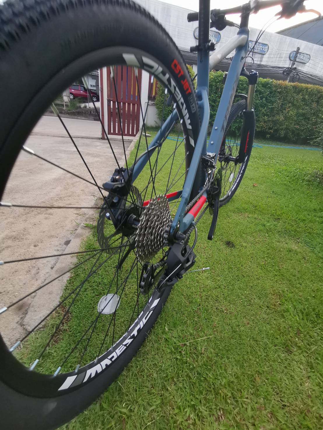 จักรยานเสือภูเขา TrinX M1000 เฟรมอลู 26นิ้ว 30 สปีด LTWOO ดิสน้ำมัน, TRINX MY2020