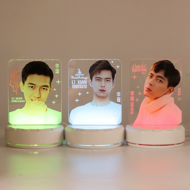 โคมไฟตั้งโต๊ะอะคริลิค หลี่เซี่ยน (LiXian)