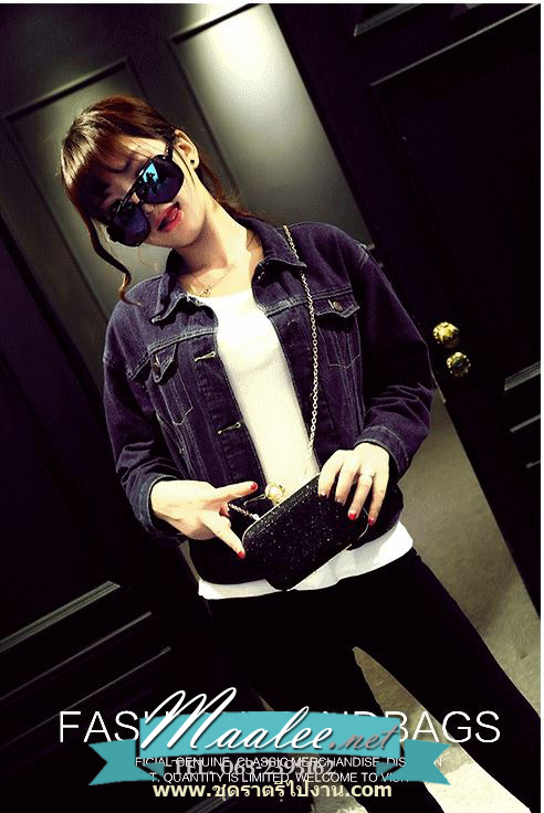 พร้อมส่ง Evening Clutch กระเป๋าออกงาน ทรงสี่เหลี่ยม ขนาดจับถนัดมือ หรูหราจุกเปิดมุก พร้อมสายโซ่สะพายยาว (เลือกแบบสีด้านล่าง)