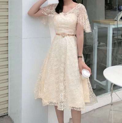 Pro-order เดรสสวย ถ่ายพรีเวดดิ้ง สวยหวาน ลูกไม้ (ซิปหลัง)