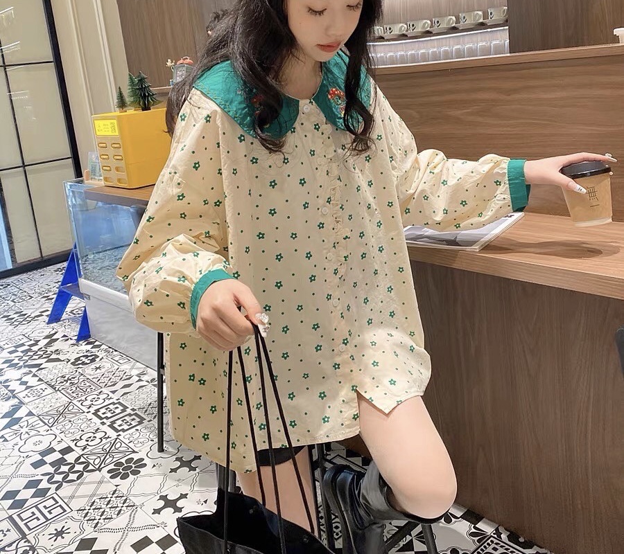 เสื้อคอบัวผ้าฝ้ายลายจุด~ดอกไม้