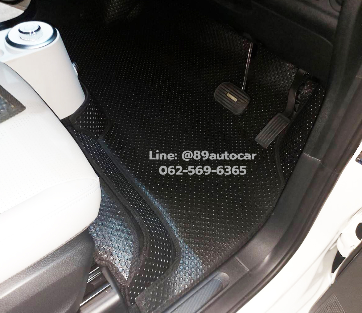 พรมปูพื้นรถยนต์ Wuling Air EV ปูกระดุมเล็กสีดำขอบดำ