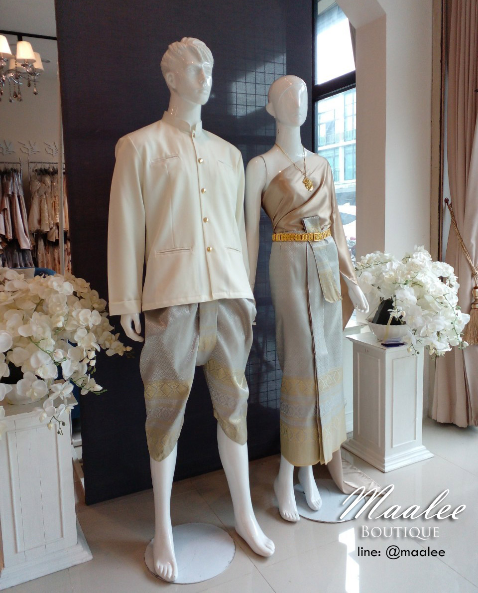 เช่า ชุดไทย ชุดเพื่อนเจ้าสาว ชุดไทยผ้าถุงสีเทาเทาทอง สไบสีน้ำตาลทอง