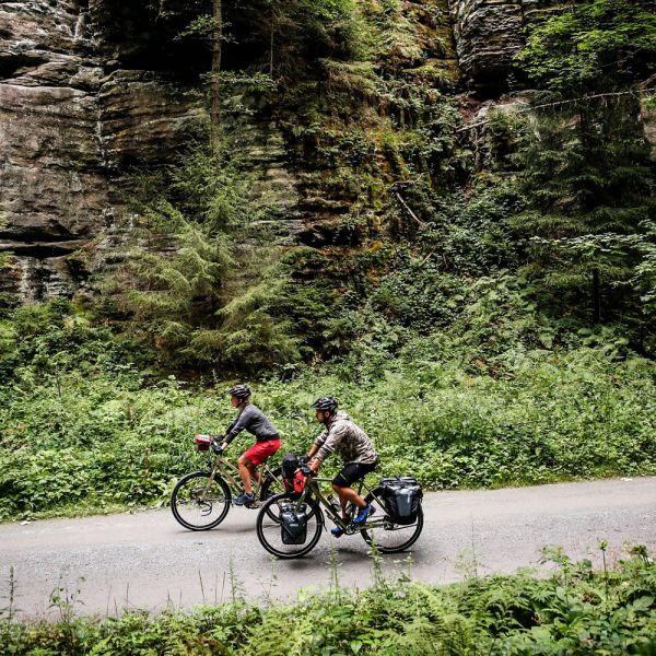 กระเป๋าทัวร์ริ่ง ORTLIEB BACK-ROLLER PRO CLASSIC ขนาด 70L กันน้ำ มีสีแดงและสีดำ (ขายต่อคู่)