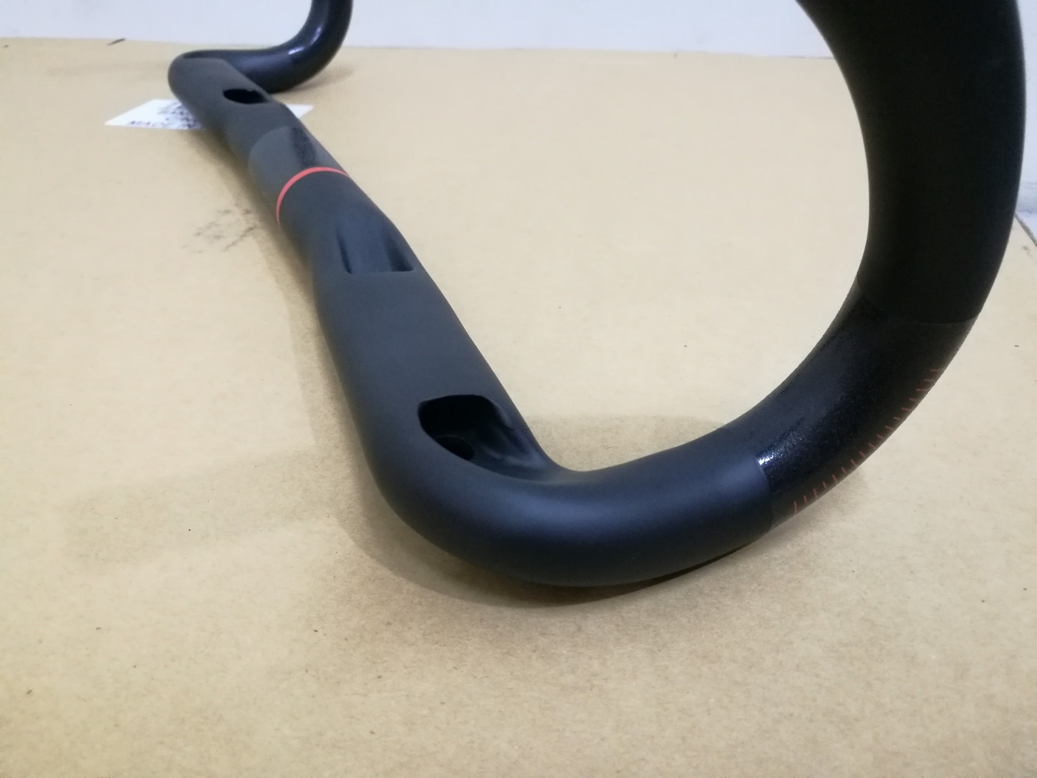 แฮนด์ถนน แฮนด์เสือหมอบ Satori X-Race Aero Carbon handlebar Reach 65 สั้นลงเอื้อมจับง่าย Drop 120 ระยะก้มน้อย มีขนาด 400 420