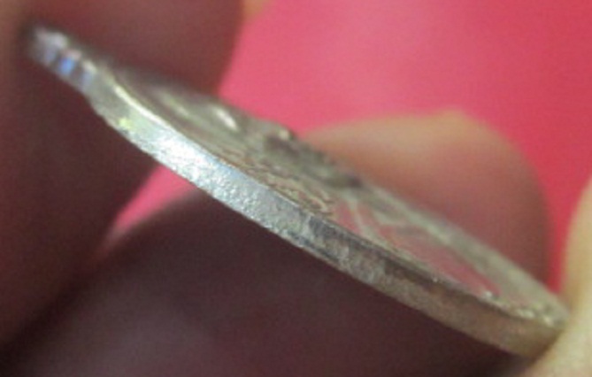 @@เหรียญหลวงพ่อเยี่ยม หลัง พระพุทธชินราช วัดเลาขวัญ อ.เลาขวัญ จ.กาญจนบุรี ปี2536@@เนื้อกะหลั่ยปาก้า