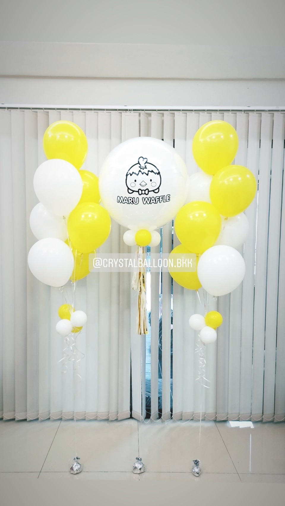 ลูกโป่ง เปิดร้าน ลูกโป่งยาง ขนาด 24" สีขาว พร้อมตกแต่ง ช่อลูกโป่ง 7 ลูก 2 ช่อ สามารถเปลี่ยนสีลูกโป่ง/เปลี่ยนข้อความ/เปลี่ยนขนาดได้