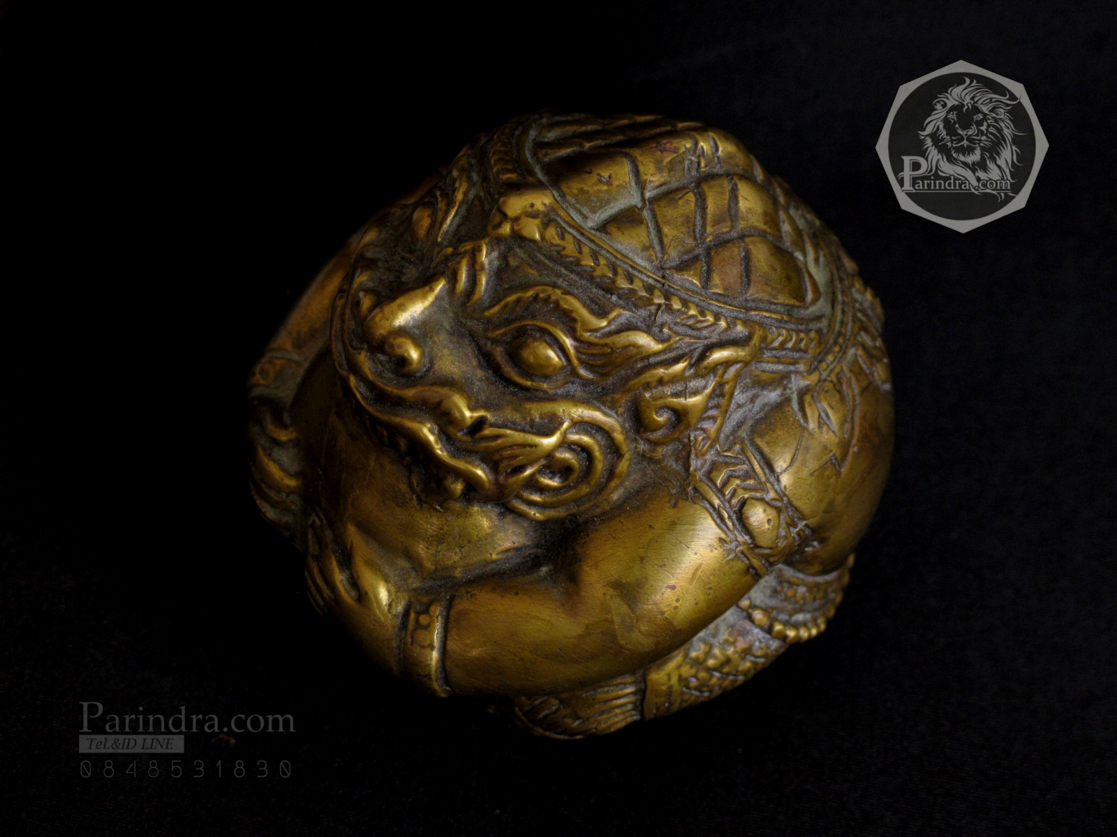 รูปหล่อทองเหลือง หนุมานอมจันทร์ งานฝีมือเก่า