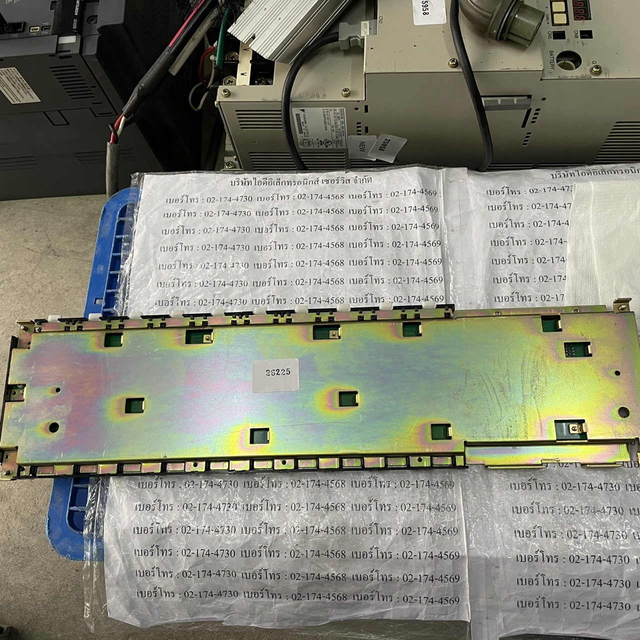 C200HW-BC101-V1 BASE UNIT " OMRON "