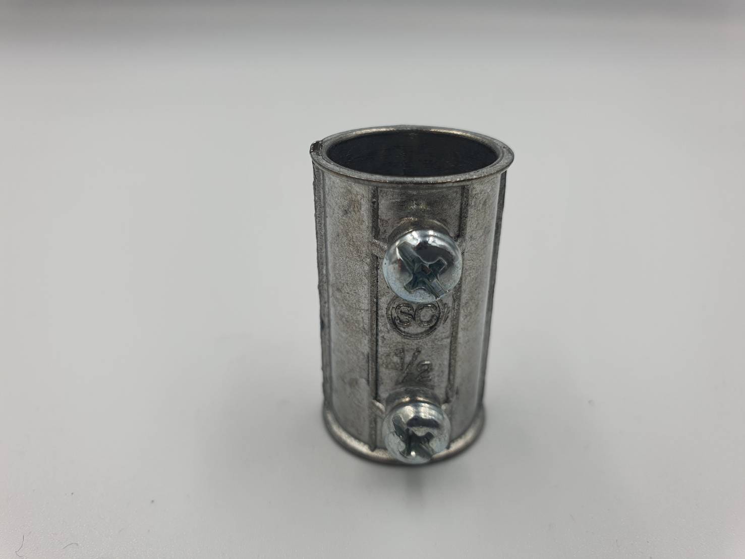 ข้อต่อบาง EMT