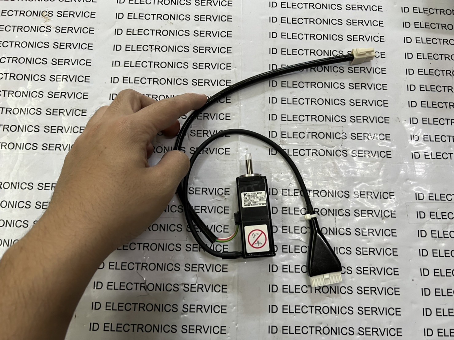 SGMM-A2C312 SERVO MOTOR " YASKAWA "