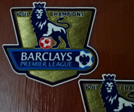 อาร์มสัญลักษณ์ฟุตบอล การแข่งขันฟุตบอลพรีเมียร์ ลีก - PREMIER LEAGUE CHAMPIONS 2010/11 FAN SIZE ใหม่ / PREMIER LEAGUE National Football League FAN SIZE Football Patch/Badge - PREMIER LEAGUE CHAMPIONS 2010/11 NEW