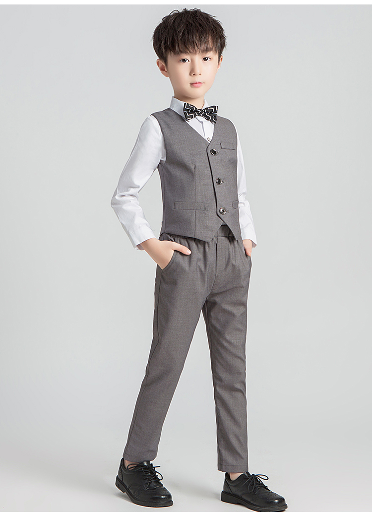 พร้อมเช่า ชุดสูทเด็กชาย สีเทา สากล ** พร้อมเช่าไซส์ 110,120,130, 140**