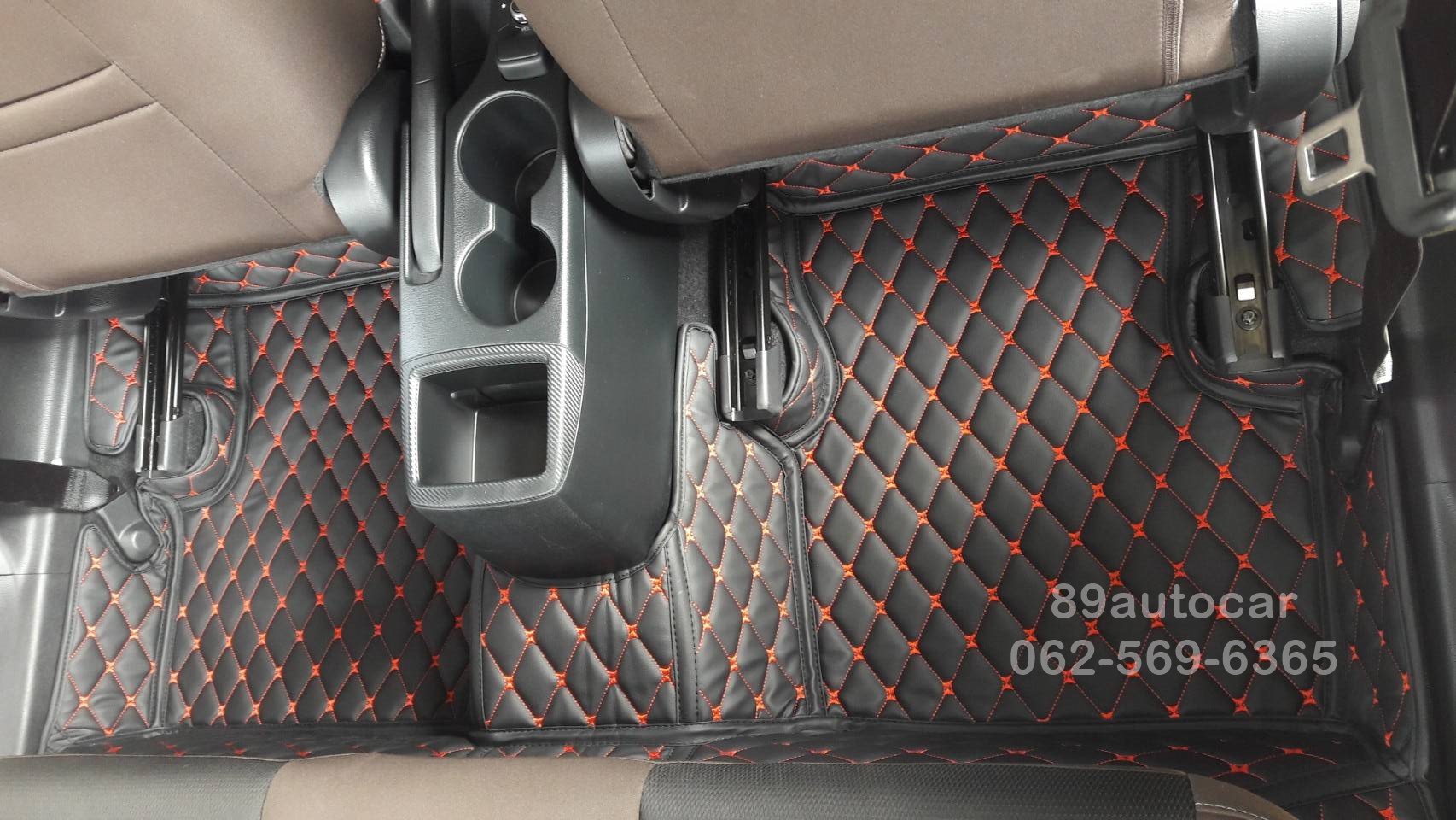 พรมในรถยนต์ Mazda 2 2020 ปูพรม6D สีดำด้ายแดง เต็มคัน