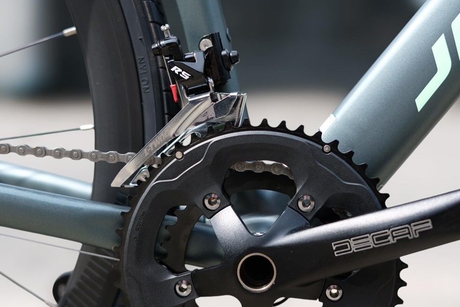 จักรยานเสือหมอบ JAVA AURIGA ชุดขับ L-TWOO-R5 18speeds เฟรมอลูมิเนียม ซ่อนสาย ลบรอยเชื่อม แฮนด์อลูมิเนียม lntegrated 700c มีสินค้า 𝐒𝐢𝐳𝐞 𝟒𝟖