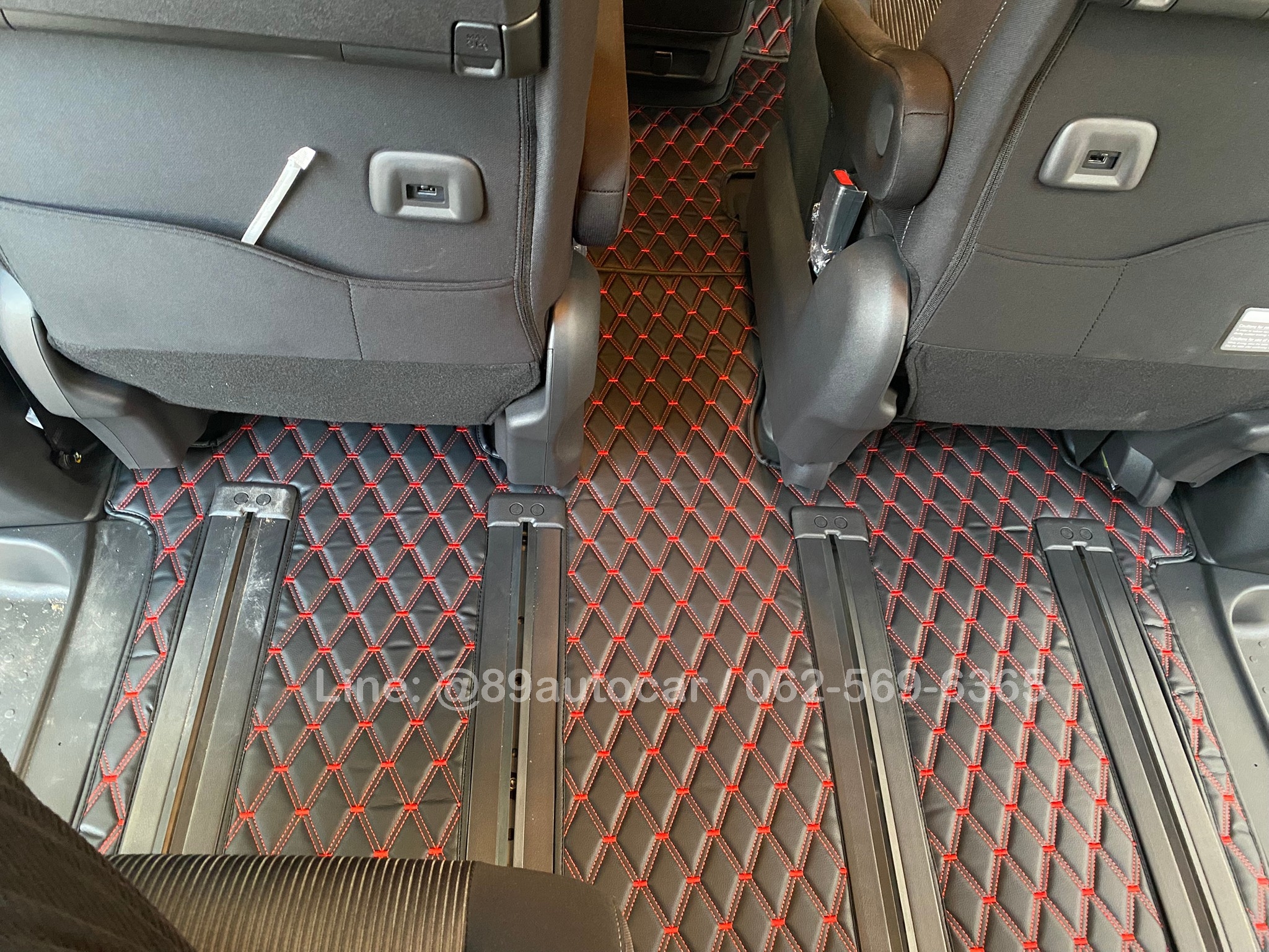 พรมปูพื้นรถยนต์ Nissan SERENA S-Hybrid Highway Star (C27) ปี 2024-2025 ปูพรมVVIP สีดำด้ายแดง เต็มคัน