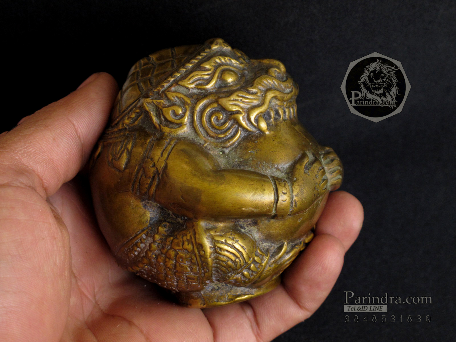 รูปหล่อทองเหลือง หนุมานอมจันทร์ งานฝีมือเก่า