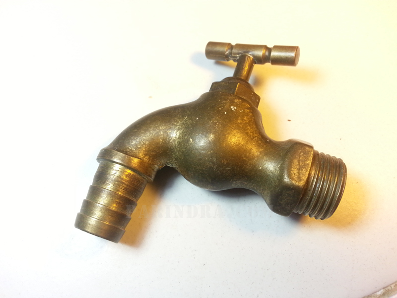 ก๊อกน้ำหัวทองเหลืองโบราณ 1