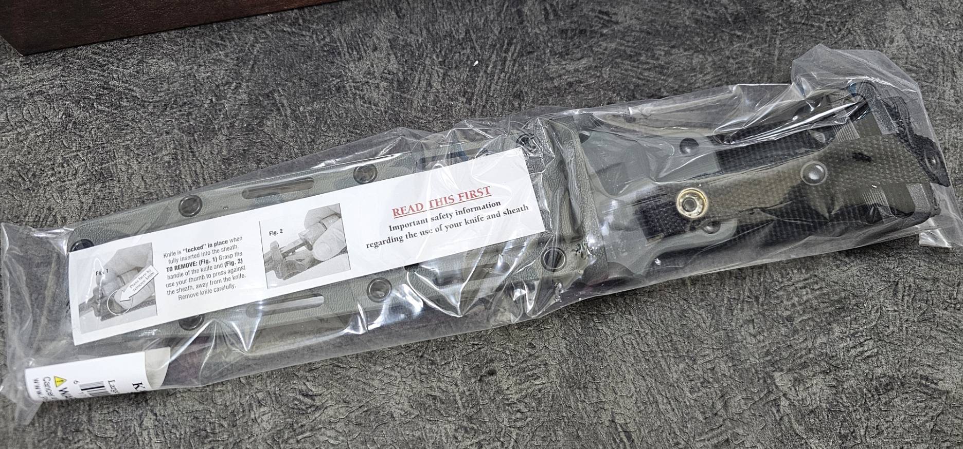 Ka-Bar Bowie Full-Size Knife Foliage GFN Sheath (7" Black Serr)