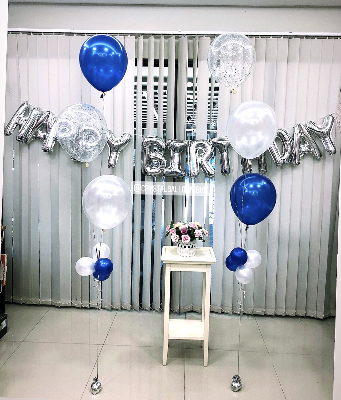 ลูกโป่ง วันเกิด ช่อลูกโป่ง ช่อ 3 ลูก 2 ช่อ พร้อม ฟอยล์ตัวอักษร Happy Birthday,ลูกโป่งใส ใส่กลิตเตอร์ พร้อมตกเเต่ง สามารถเปลี่ยนสีลูกโป่ง/เปลี่ยนสี-ฟอยล์ตัวอักษรได้