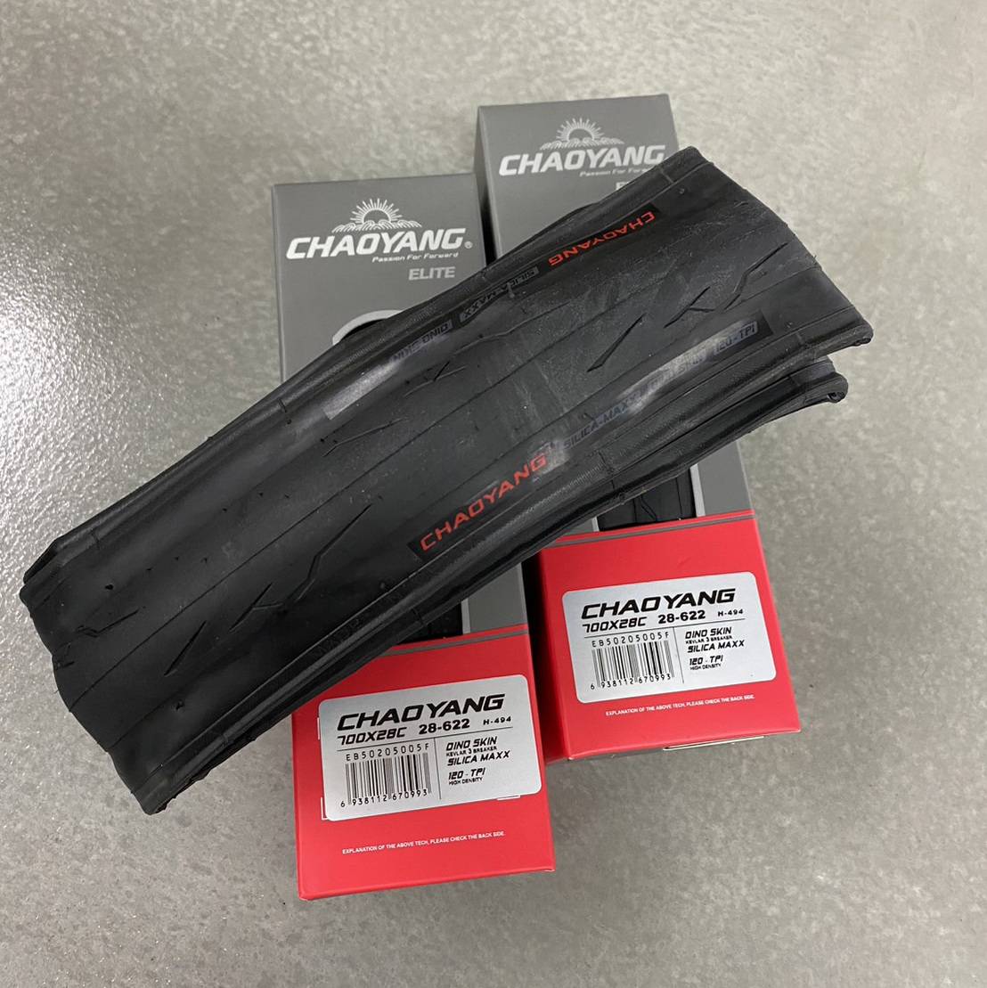 ยางนอกเสือหมอบ Chaoyang 700x28c COMPOUND SILICA MAXX กันหนามแบบ DINO SKIN 120 TPI EB50205005F H-494