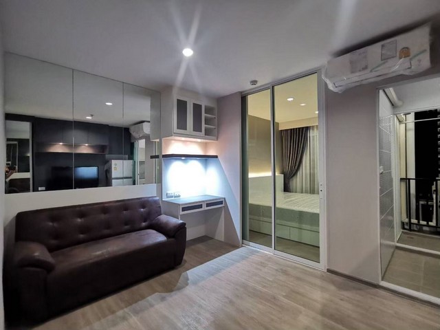 ให้เช่าคอนโดรีเจ้นท์โฮม บางซ่อน 28 ตึก B ชั้น 19 ห้อง 28 ตร.ม.วิวสระ เฟอร์ครบ มีเครื่องซักผ้า ใกล้ MRT บางซ่อน