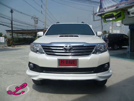 ชุดแต่ง SPORTIVO V4 : Fortuner 2012-2014