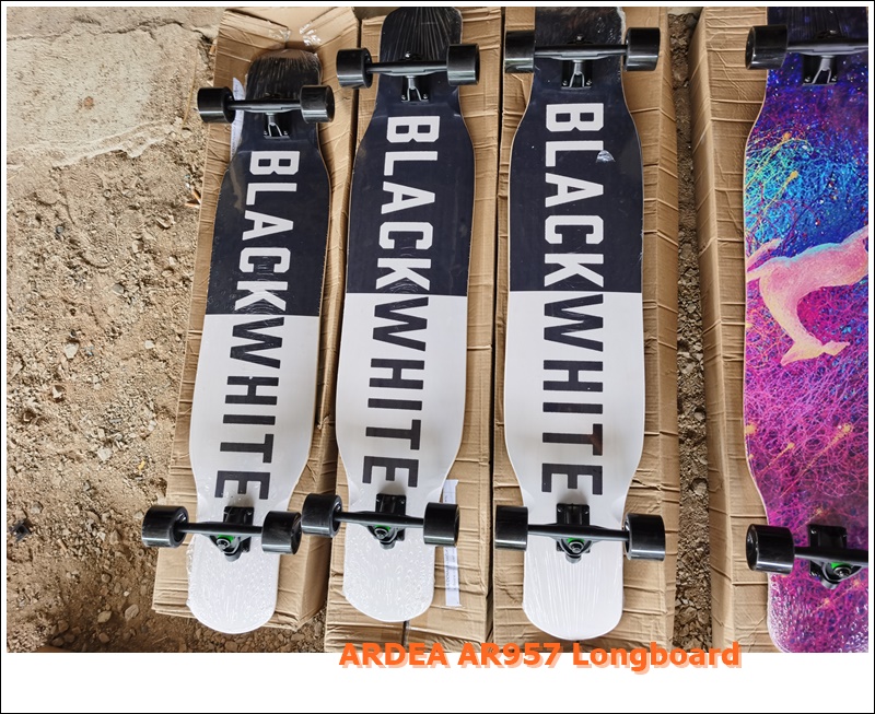 ARDEA AR957 Longboard ลองบอร์ด วัสดุไม้ Maple 8 ชั้น (Truck สีดำ)