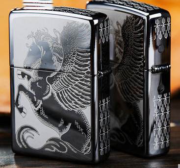 ไฟแช็ค Zippo แท้ ลายม้าเพกาซัส "Winged Pegasus Black Ice Chrome" #28802 แท้นำเข้า 100%