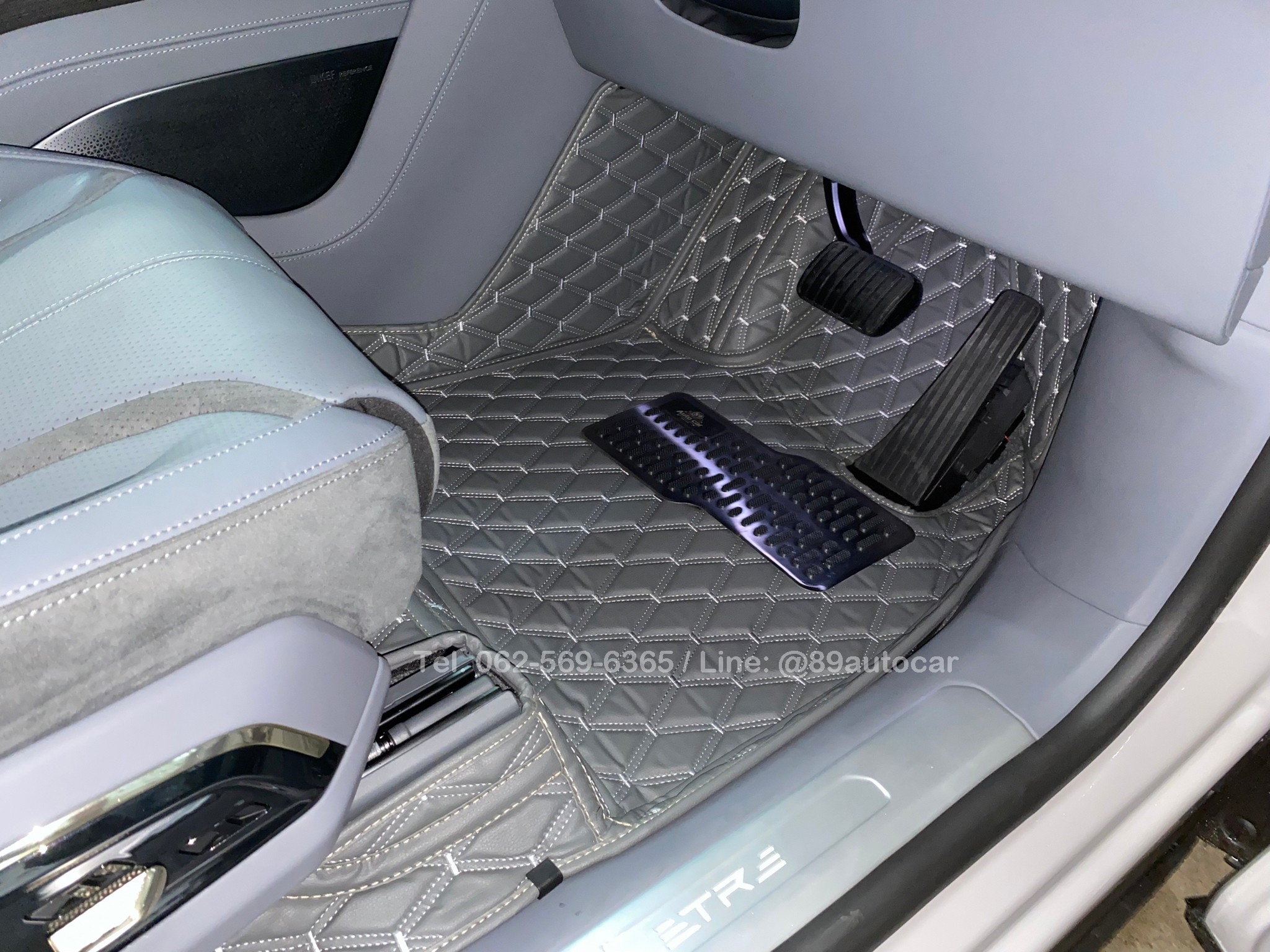 พรมปูพื้นรถยนต์ Lotus Eletre 2024 (โลตัส อีเลททร้า) ปูพรมVVIP สีเทาด้ายเทา + ท้าย