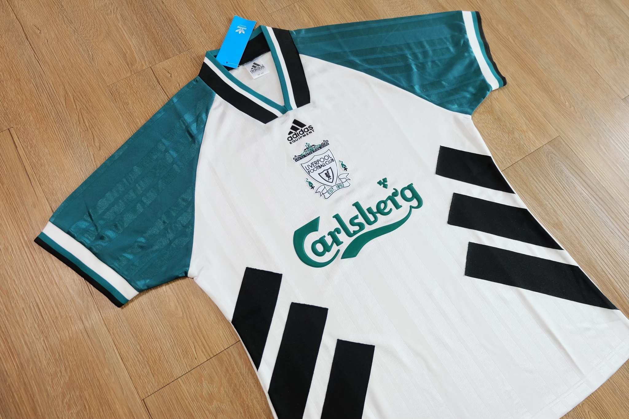 Liverpool 1993/1995 Vintage Jersey เสื้อฟุตบอลลิเวอร์พูลย้อนยุค Carlsberg