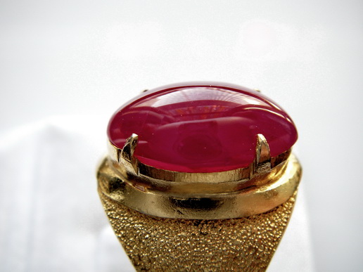 ทับทิมพม่า Natural Burma Ruby ใบเซอร์AIGS ทรงมาร์คีส์ สีแดงเลือดนกสดสวย รูปสวยทรงงาม ขนาด 17.21x11.39x5.89 มม. นน. 10.15 ct.