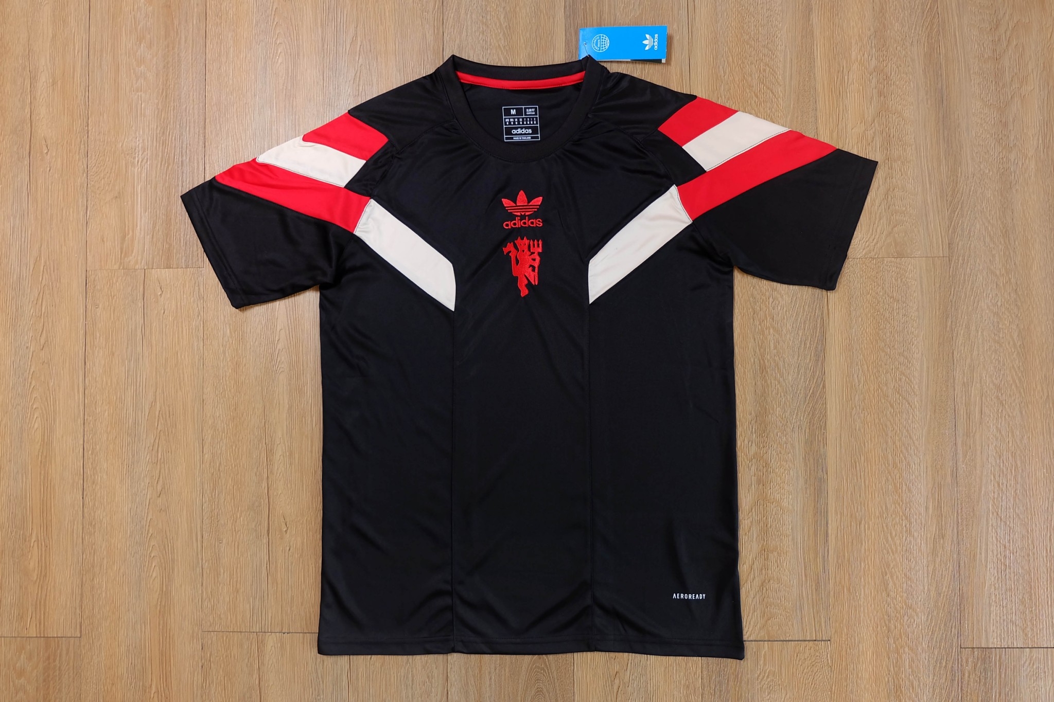 Manchester United training 2024/25 Jersey เสื้อแมนยู เสื้อซ้อมฤดูกาลใหม่