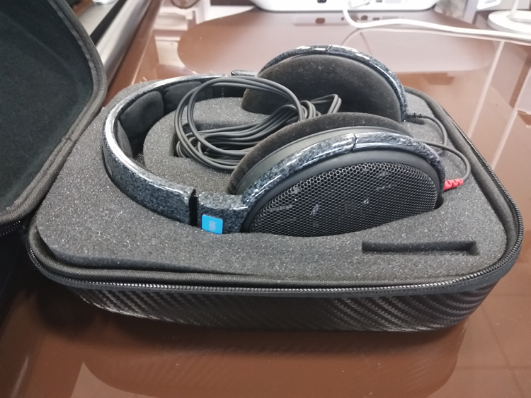ขาย X-Tips Headphone case เคสเก็บหูฟัง Sennheiser , AKG , Ultrasone , Beyerdynamic และอื่นๆ