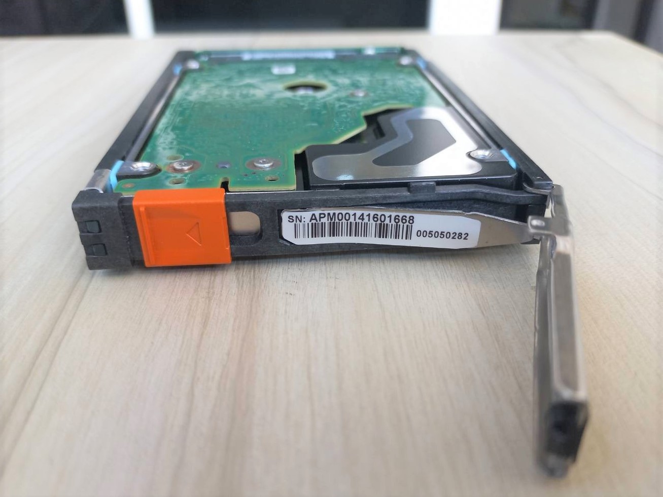 005049250 EMC 600-GB 6G 10K 2.5 SAS.