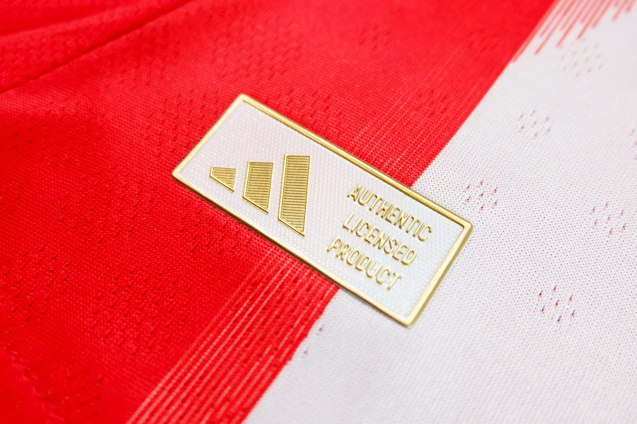 Bayern Munich 2025/26 Home Jersey Player Grade เสื้อบาเยิร์น มิวนิค เหย้า เกรดนักเตะ ฤดูกาลใหม่
