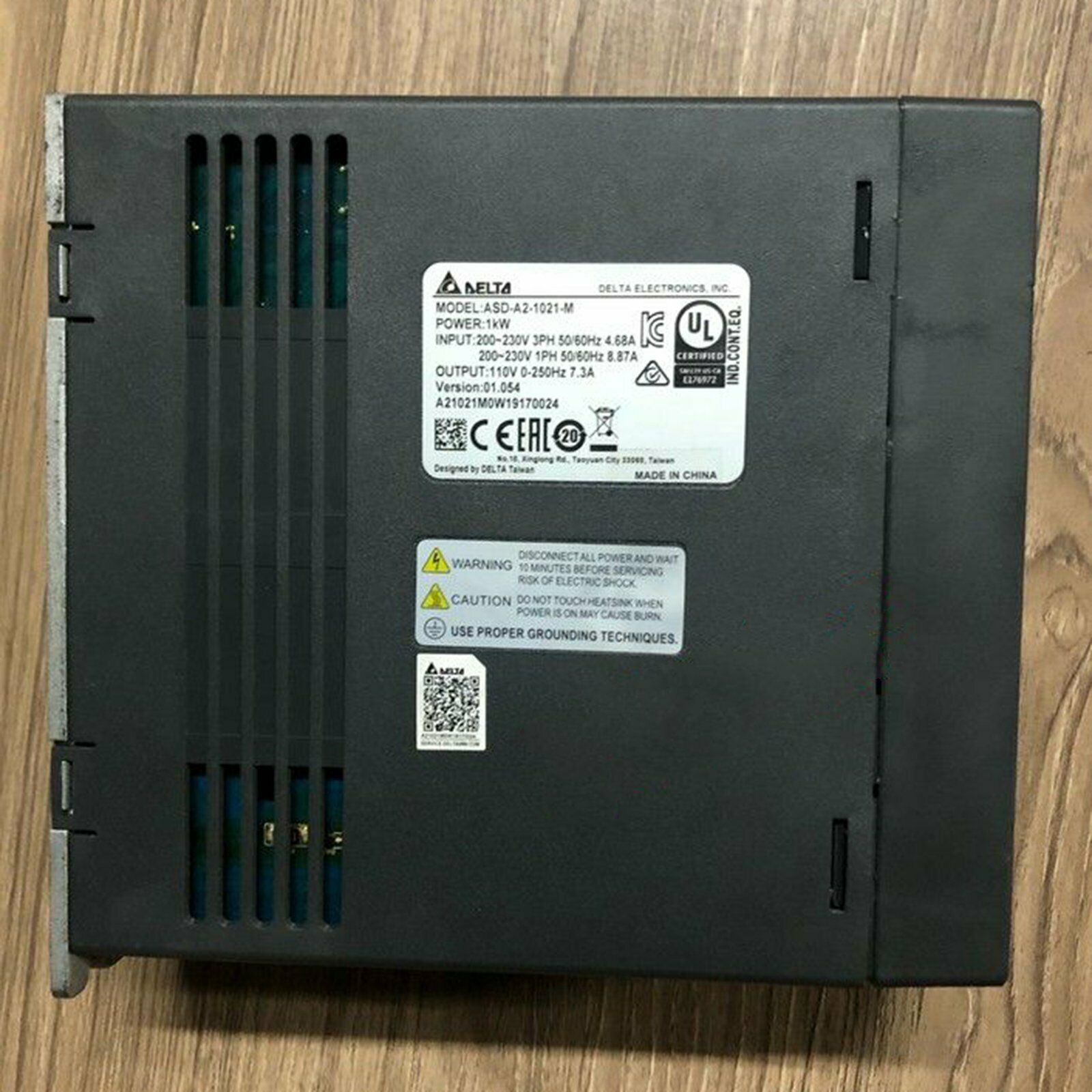 SERVO DRIVE " DELTA " รุ่น ASD-A2-1021-M