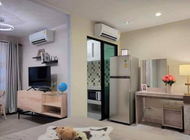 ให้เช่าคอนโด รีช พหลโยธิน 52 ชั้น 5 ห้อง 32 ตร.ม.ห้องมุม วิวสระน้ำ ใกล้ BTS สะพานใหม่ มีเครื่องซักผ้า
