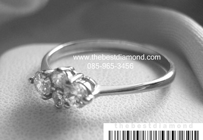 แหวนเพชรเม็ดกลม 4 เม็ดค่ะ หวานๆ เรียงเพชรน่ารักดีค่ะ ดูลงตัวดีคะ ชุปทองแท้ 24 K BR060