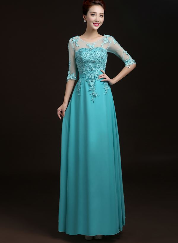 พร้อมเช่า ชุดราตรียาว สีฟ้าอมเขียว แขนยาว แบบเรียบหรู แต่งลูกไม้เซาะดอก ปักลูกปัดมุก