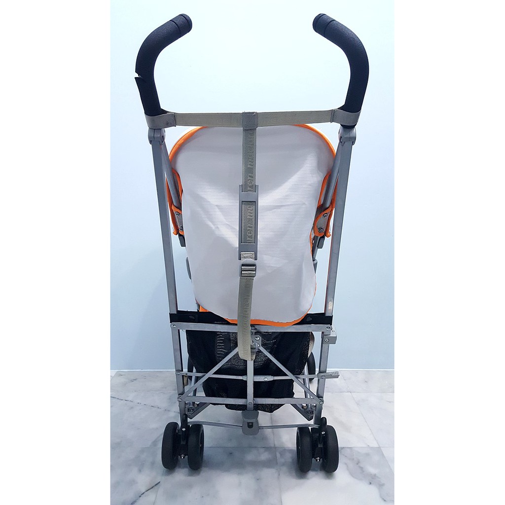 MACLAREN รุ่น VOLO สีส้ม