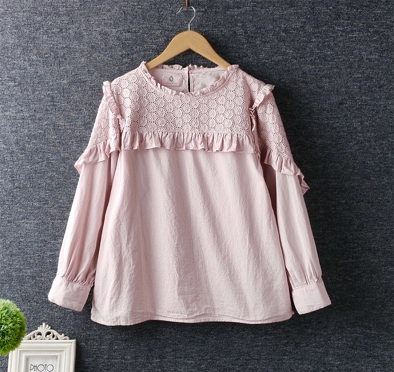 เสื้อผ้าฝ้ายแต่งผ้าลูกไม้