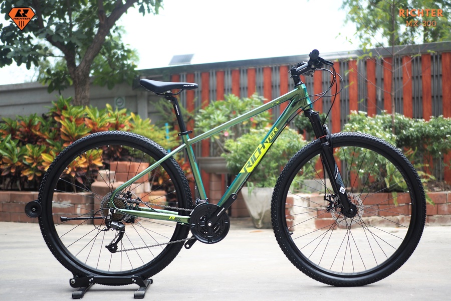 จักรยานเสือภูเขา RICHTER รุ่น MX-PRO เฟรมอลูมินั่มซ่อนสาย ชุดขับเคลื่อน SHIMANO ALTUS 27SP ขนาดวงล้อ 29 นิ้ว NEW2023
