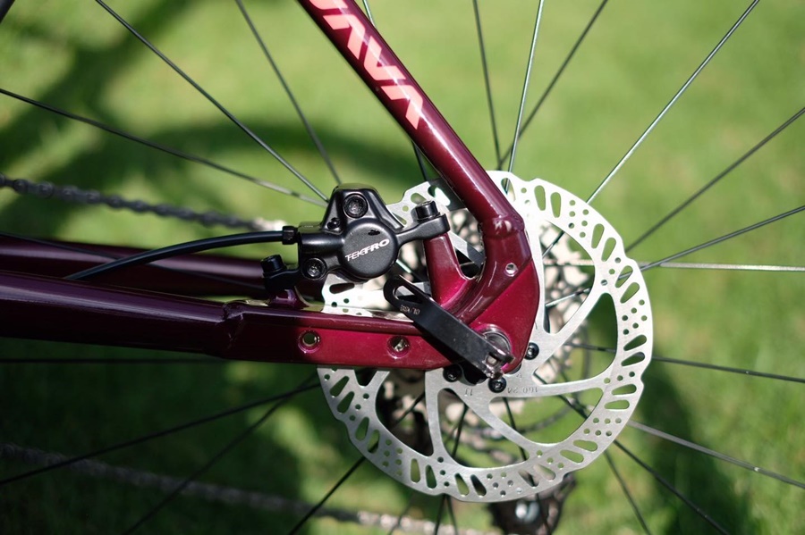 จักรยานไฮบริด JAVA AURIGA ชุดขับ DECA Shimano Sora 18 speeds เฟรมอลูมิเนียม ลบรอยเชื่อม 700c